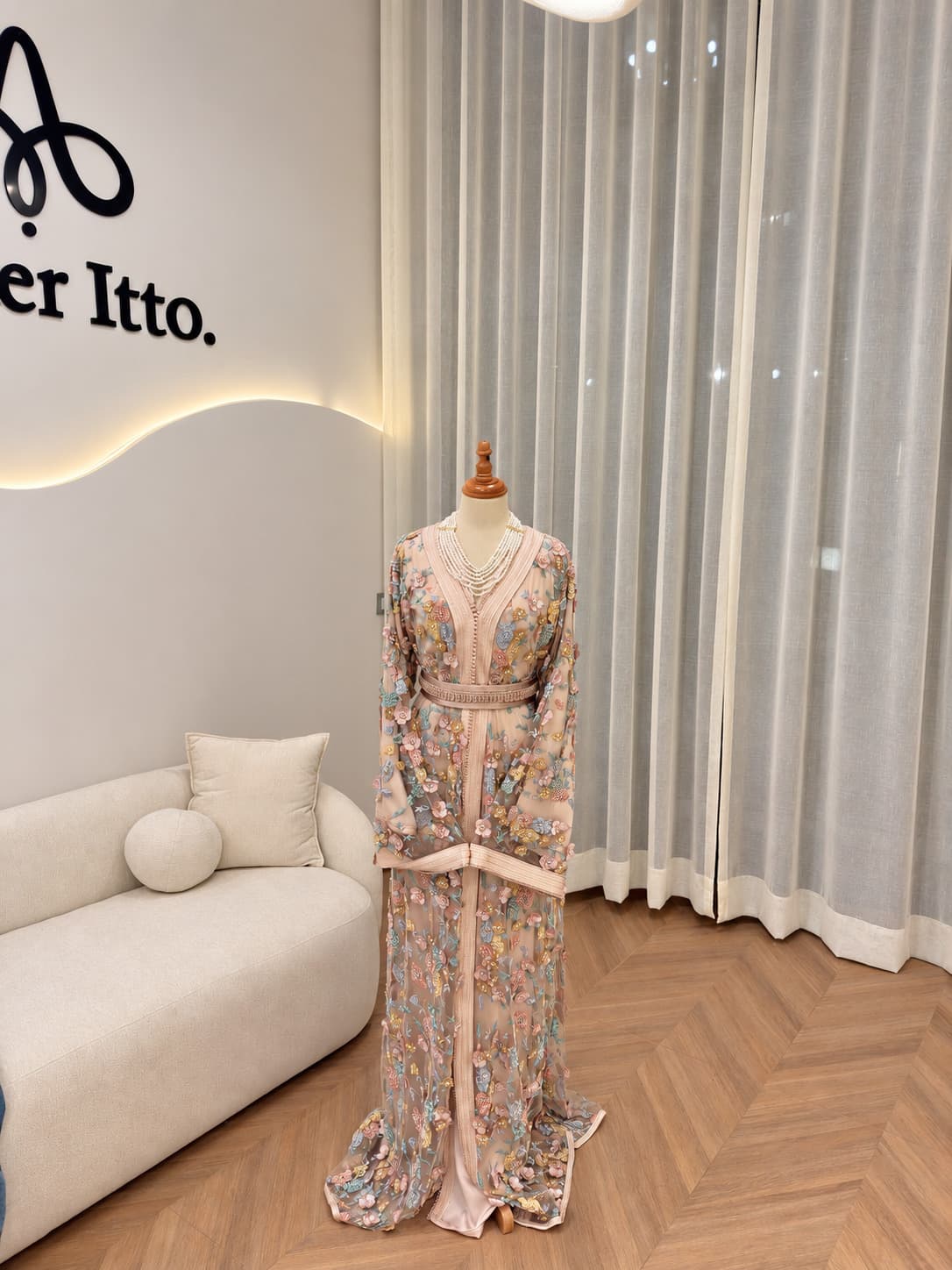 Caftan Naïla, autre vue